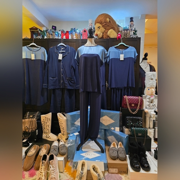 Frette Cascade Lounge Collection 2026 NWT 2 Pieces Top/ Pants Blue Silk/ Cotton - Picture 1 of 17